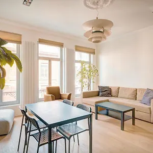  Apartamento The Bright Stone Lodge. Heart Of Bélgica